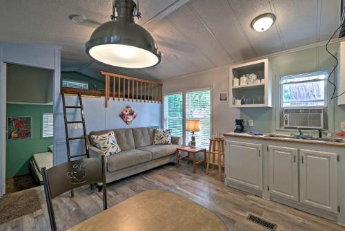 Middle Bass Cabin With Grill And Lagoon Access!
