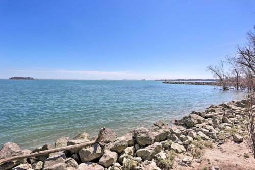 Apartamento Waterfront Middle Bass Condo With Pool Access!