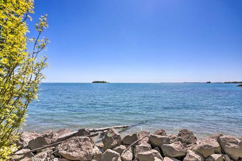 Apartamento Waterfront Middle Bass Condo With Pool Access!