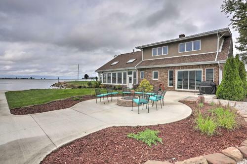 Modern Waterfront Home With Patio, Fire Pit And Dock