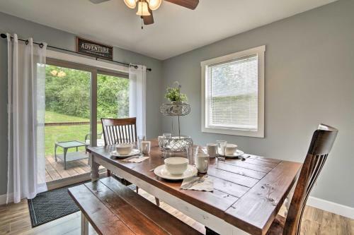 Modern Zanesville Home With Deck And Spacious Yard