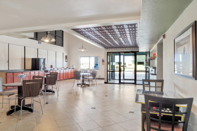 Hotel Lonestar Inn And Suites By Oyo - Erick, Ok