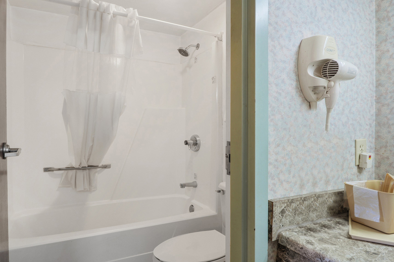 Hotel Lonestar Inn And Suites By Oyo - Erick, Ok
