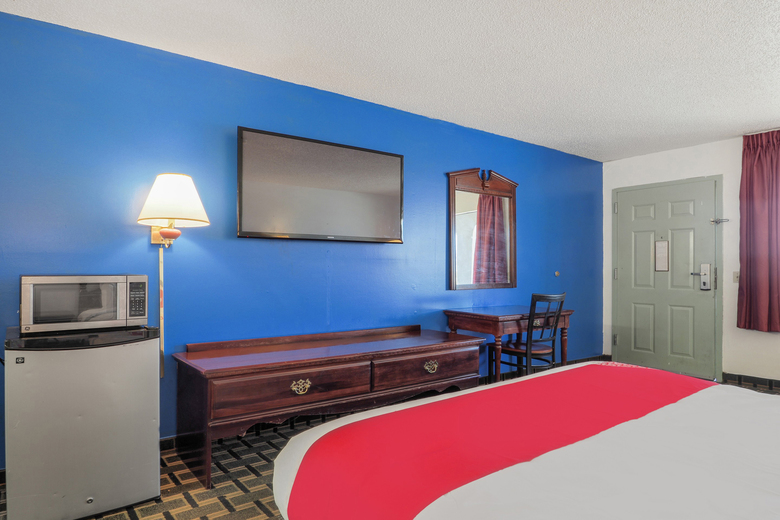 Hotel Lonestar Inn And Suites By Oyo - Erick, Ok