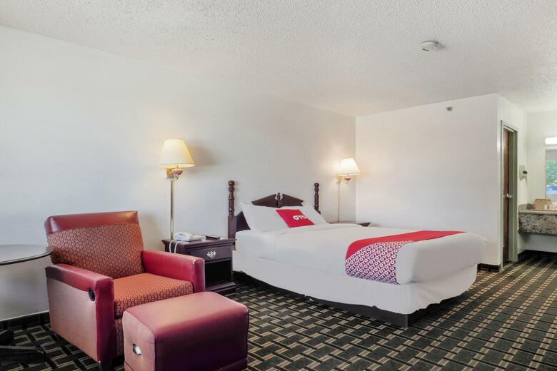 Hotel Lonestar Inn And Suites By Oyo - Erick, Ok
