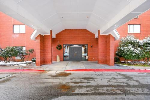 Oyo Hotel Edmond - University Of Central Oklahoma