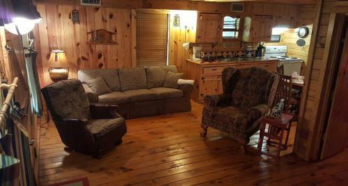 Beavers's Hideaway Cabin