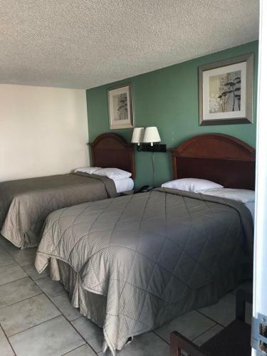 Hotel Lakeside Inn