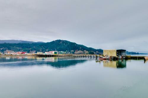Ghost Hole View