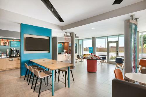 Avid Hotels - Oklahoma City - Yukon, An Ihg Hotel