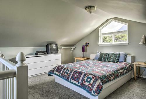 Oceanfront Escape With Pacific Views Surf And Explore