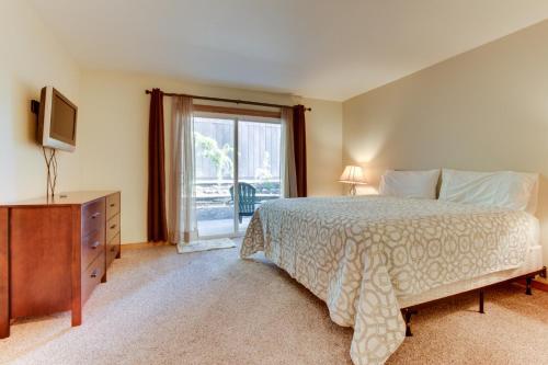 Wall Street Condo #114