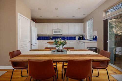 Beaverton Creek Cottage
