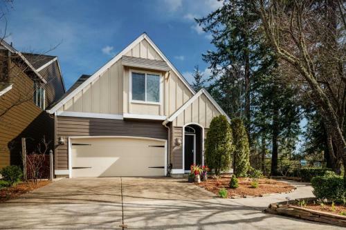 Beaverton Creek Cottage