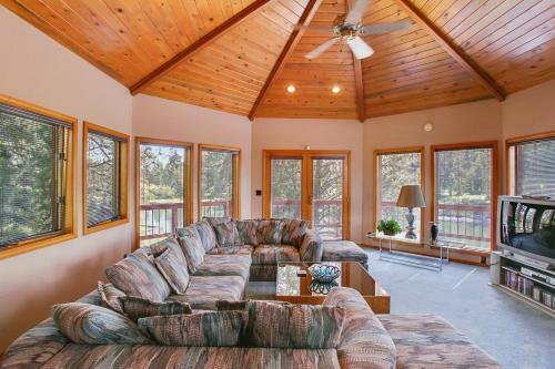 Big River Hideaway