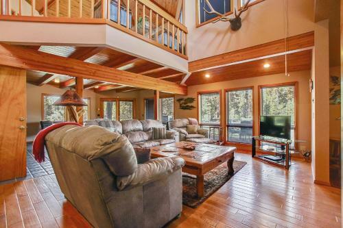 Big River Hideaway