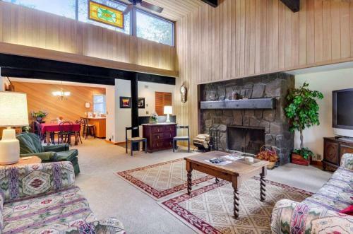 Meadow House 24