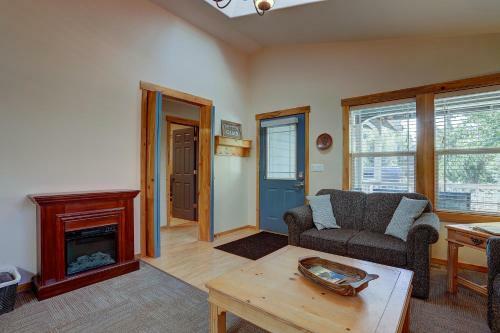 Huckleberry Cottage