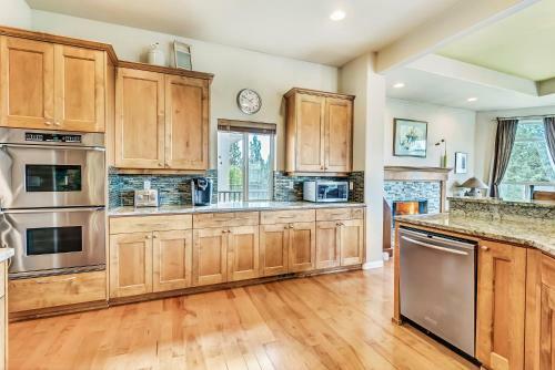 New Listing! Luxe Retreat With Game Room & Library Home
