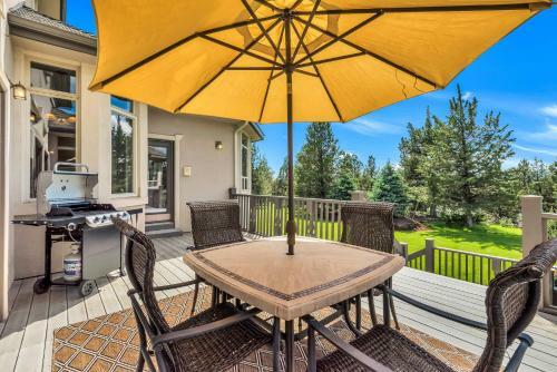 New Listing! Luxe Retreat With Game Room & Library Home