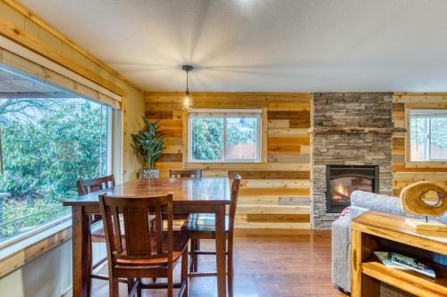 Cozy Coleman St. Cottage