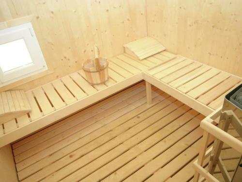 Wooden Chalet In Styria By The Lake