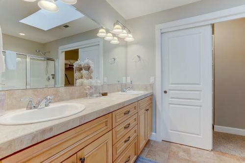 Vantage Point Townhouse