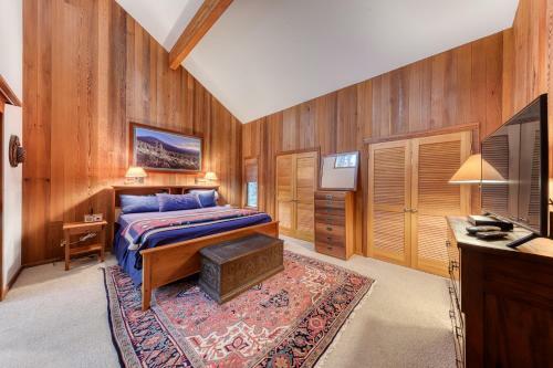 Golf Course Home 148