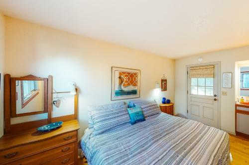 Secluded Cannon Beach Escape