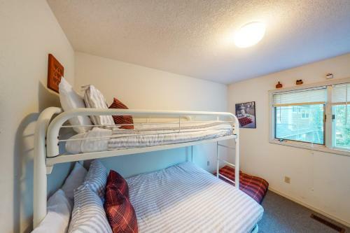 Secluded Cannon Beach Escape