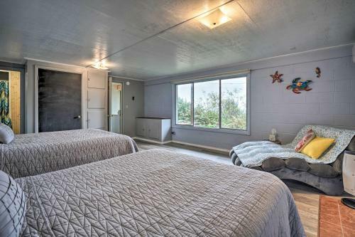 Serenity By The Sea - Chic Oceanfront Home!