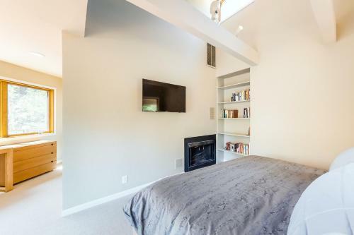 Architect's Masterpiece Black Butte