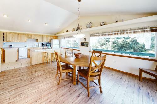 Cape Meares Retreat