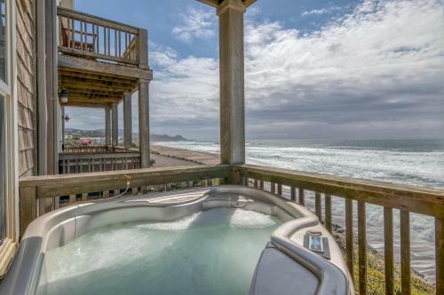 Spyglass Inn