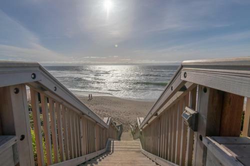 Spyglass Inn