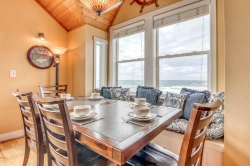 Spyglass Inn