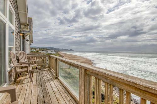 Spyglass Inn