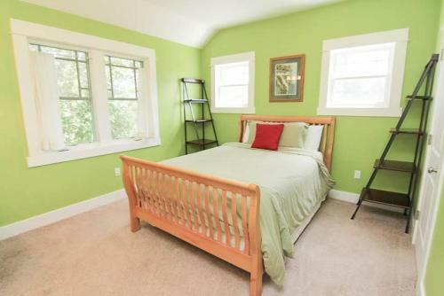 Pacific Way Cottage