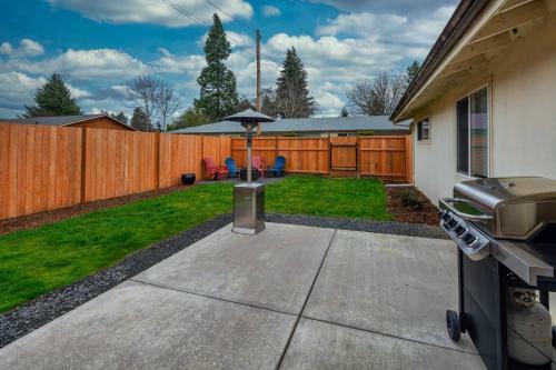 Walnut Bungalow East