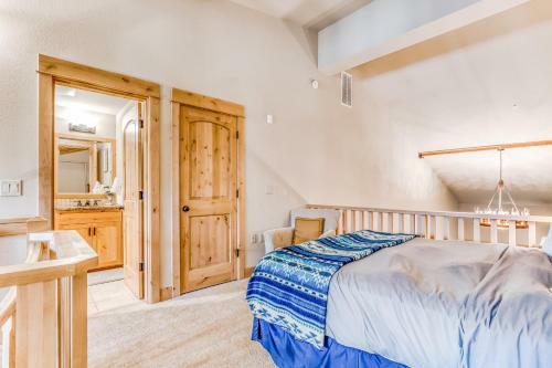 Grand Lodges North Penthouse #32