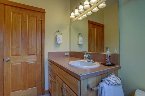 1515 Lincoln Townhouse