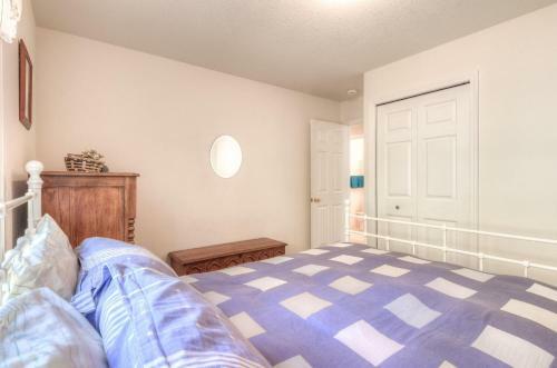 863 Juniper (mca 499)