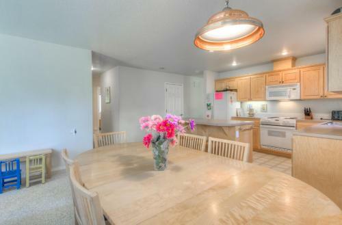 863 Juniper (mca 499)