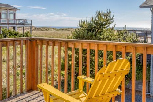 Osborne Beach House (mca 139)