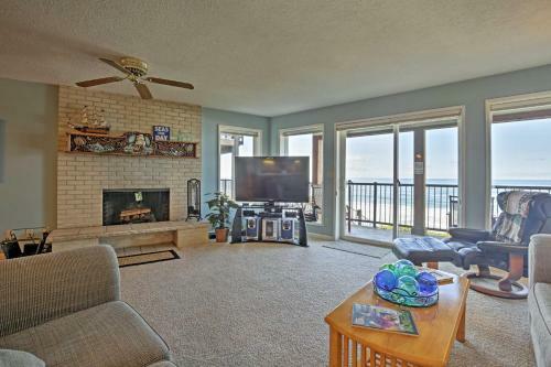 Apartamento Spacious Resort Condo - Steps To Lincoln Beach!