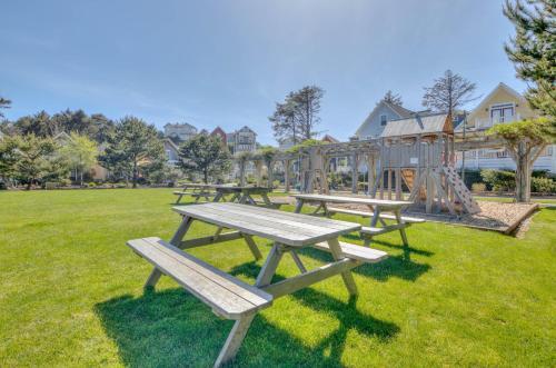 Jewel Box At The Beach