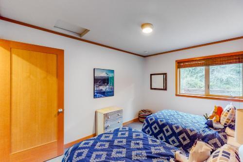 Modern Coastal Retreat