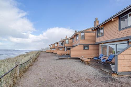 Breakers Beach House #4