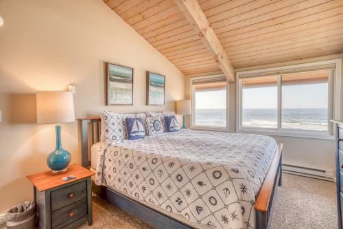 Breakers Beach House #9