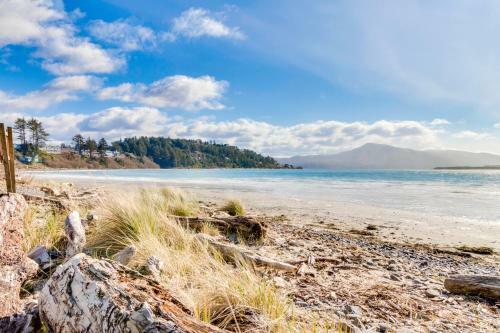 Netarts Bay Overlook